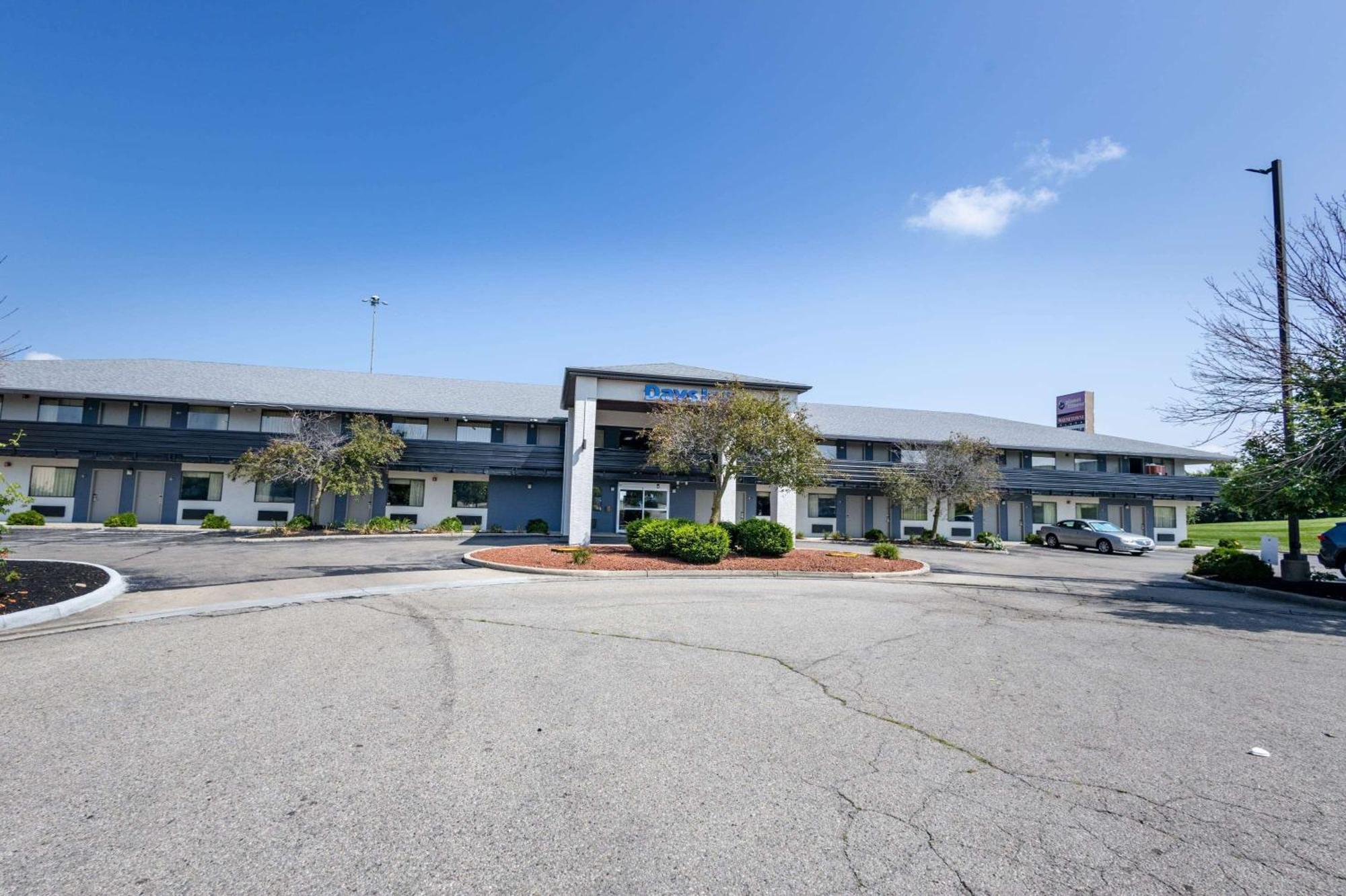 Days Inn By Wyndham Dayton Huber Heights Northeast מראה חיצוני תמונה